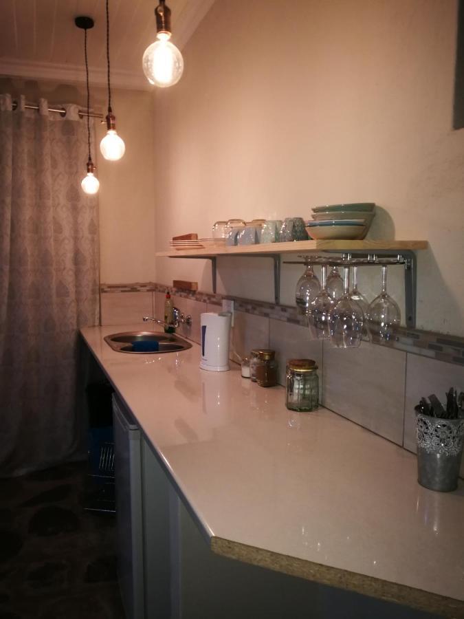 Macnut Bed And Breakfast Mbombela Екстериор снимка